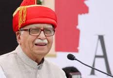 अखेर नाराजी दूर ; गांधीनगरमधून निवडणूक लढवणार - अडवाणी
