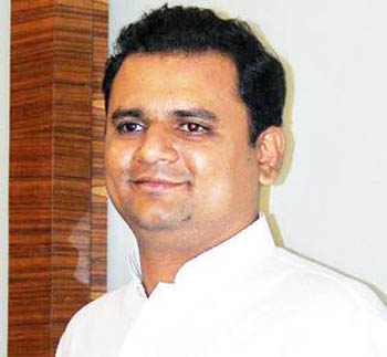 नार्वेकरांचा शिवसेनाला जय महाराष्ट्र, राष्ट्रवादीत प्रवेश