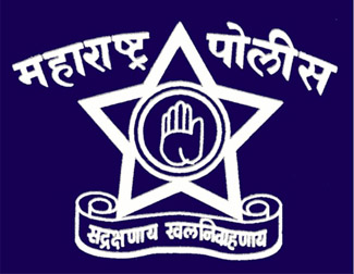 सहा चार्ली कमांडो निलंबित