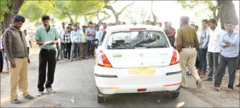 बँकेची ३० लाखांची रोकड लुटणाऱ्या तिघांना अटक 