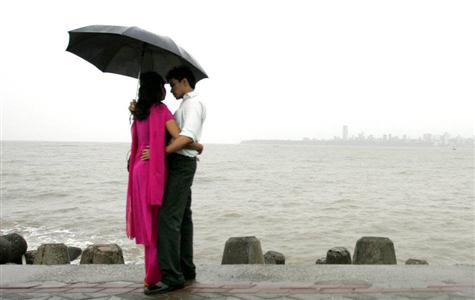  विवाहपूर्व शारीरिक संबंध म्हणजे बलात्कार ठरु शकत नाही - हायकोर्ट
