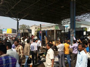 कोल्हापूरात पुन्हा ‘टोल’ फोड