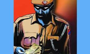 लाचखोर पोलीसास रंगेहात अटक 
