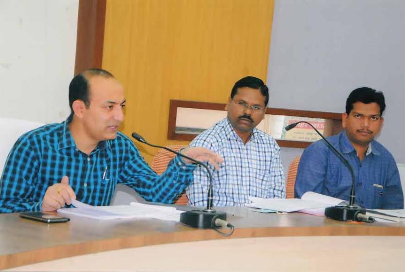 नियमांचे उल्लंघन करणाऱ्या मद्यविक्री दुकानांवर कार्यवाही - राहुल रंजन महिवाल