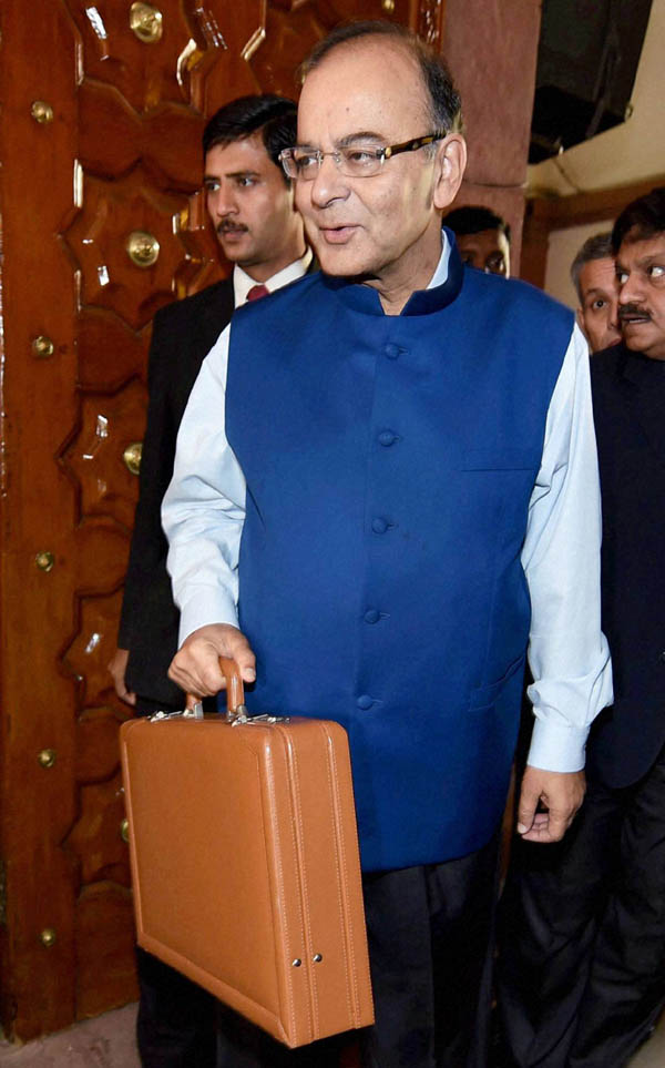 मोदी सरकारचा महागाईचा डबल दणका