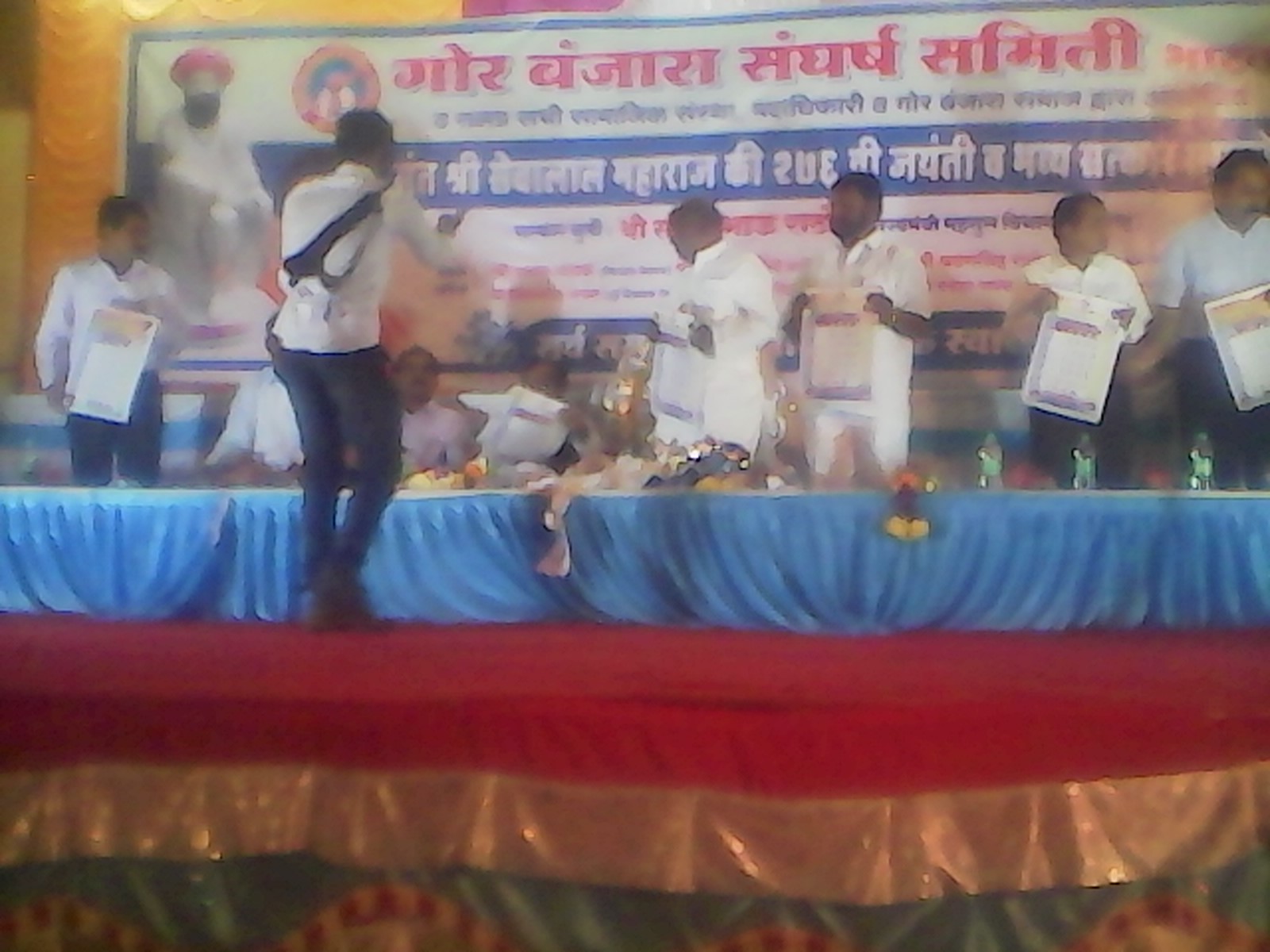 ठाणे येथे संत सेवालाल महाराज यांची भव्य मिरवणूक उत्साहात