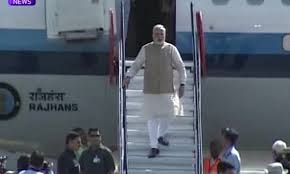 मोदींच्या परदेश दौ-यावर ३१७ कोटींचा खर्च