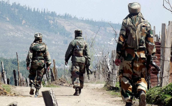  नक्षली हल्ला, ४ जवान शहीद