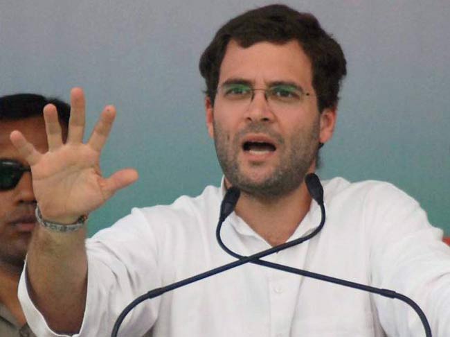 उद्योजकांचे कर्ज फेडण्यासाठीच भूसंपादन विधेयक- राहुल गांधी